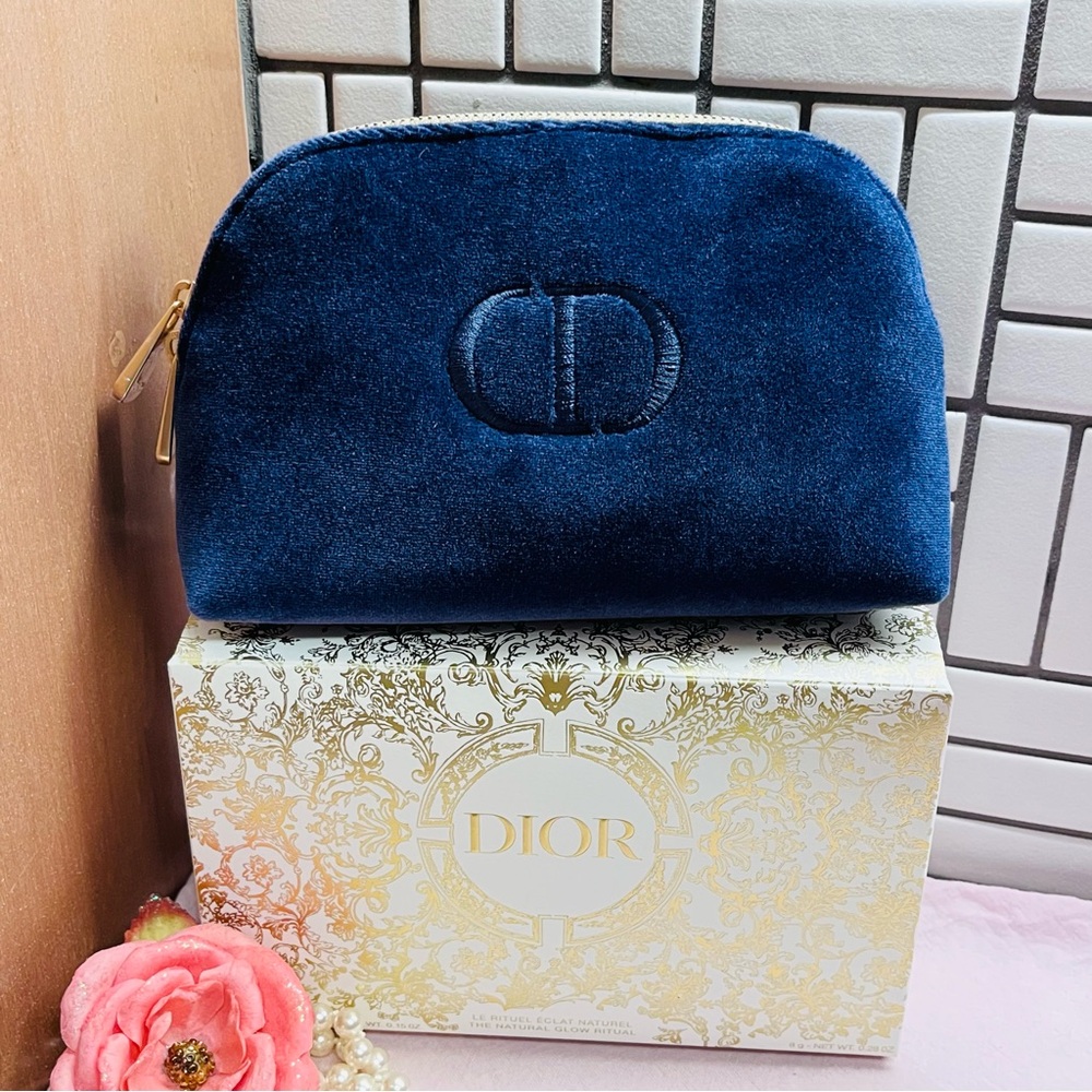 Dior Holiday Gift Makeup Bag